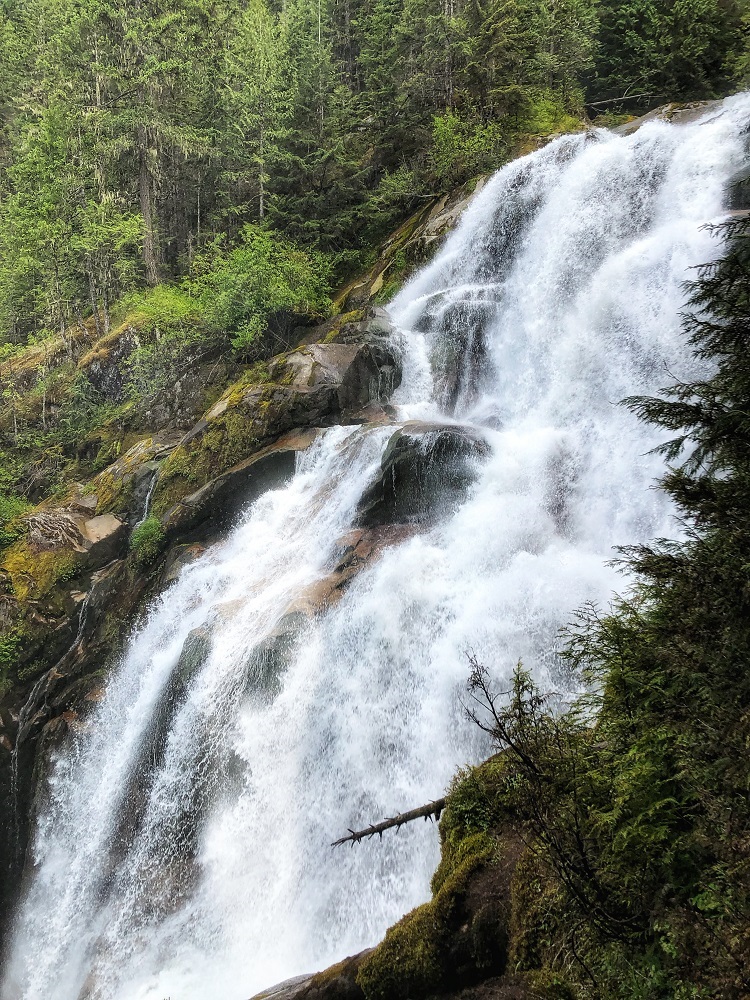 PerfectDayToPlay - epic waterfall near Vancouver, stunning waterfall near Whistler - Crooked Falls lower viewpoint