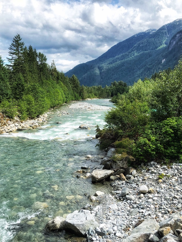 PerfectDayToPlay hikes near Vancouver - Squamish River Valley - best of things to do in Squamish