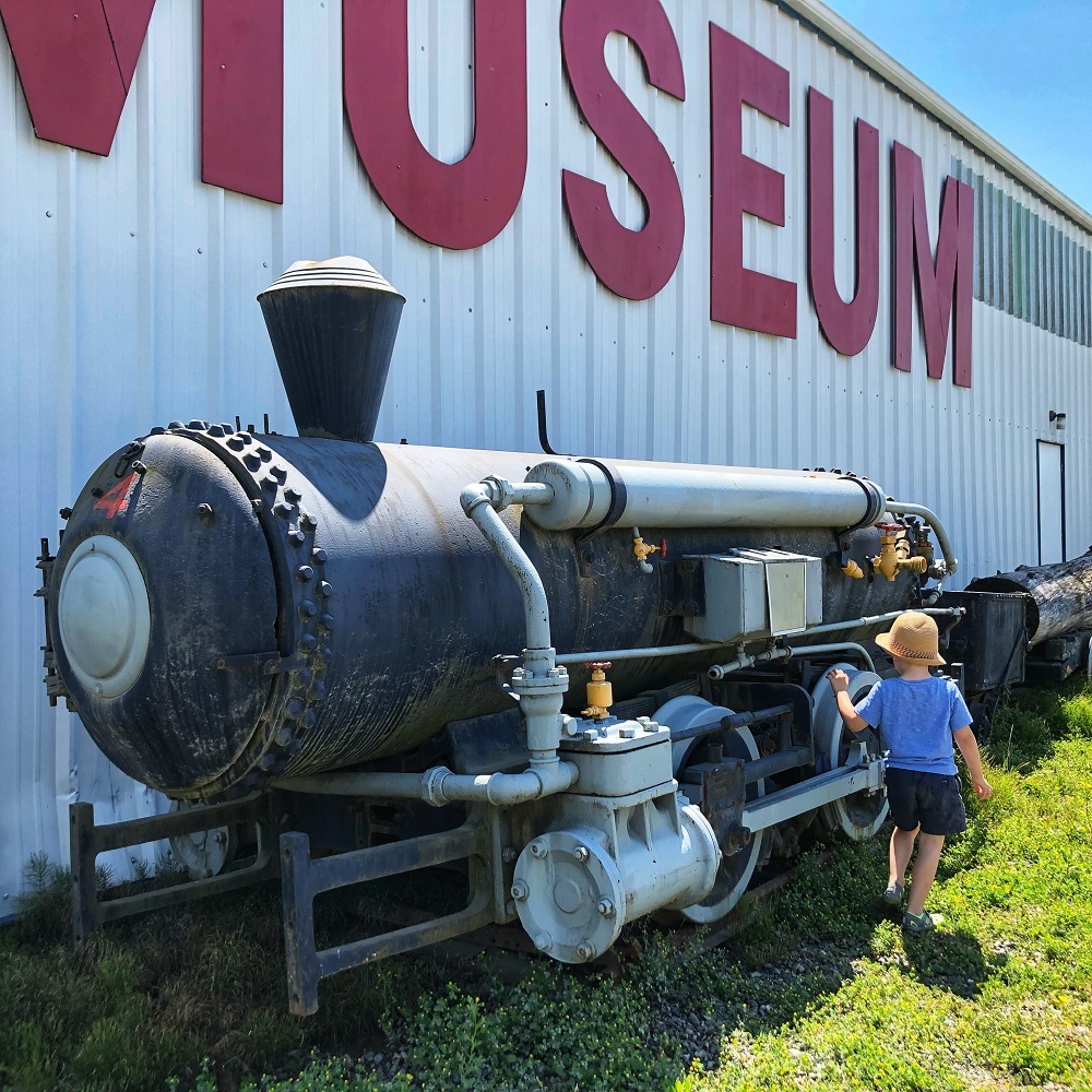 Atchelitz Pioneer village house and steam engine museum
