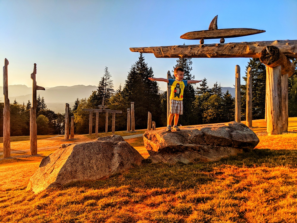 Local travel - Kamiu Mintara - Playground of The Gods at Burnaby, BC