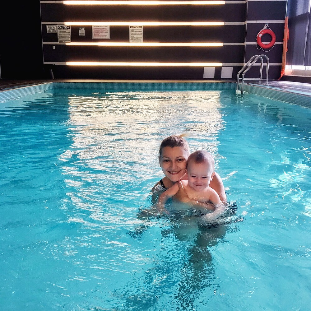 kids activities vancouver indoor activity - swimming pool
