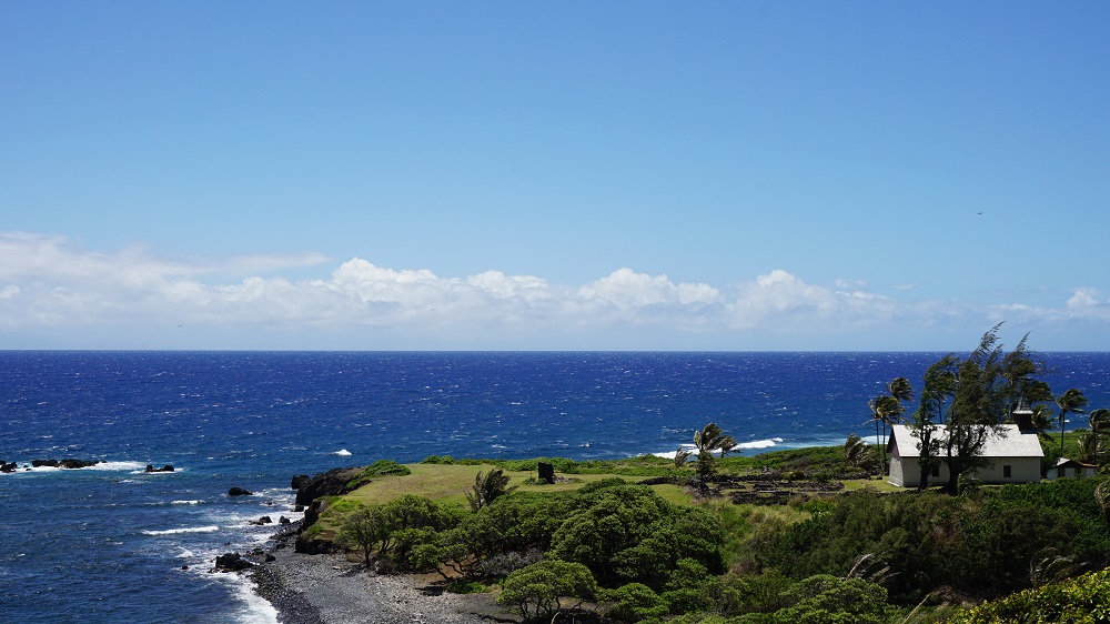 Maui, Hawaii - road to Hana - white house near the ocean