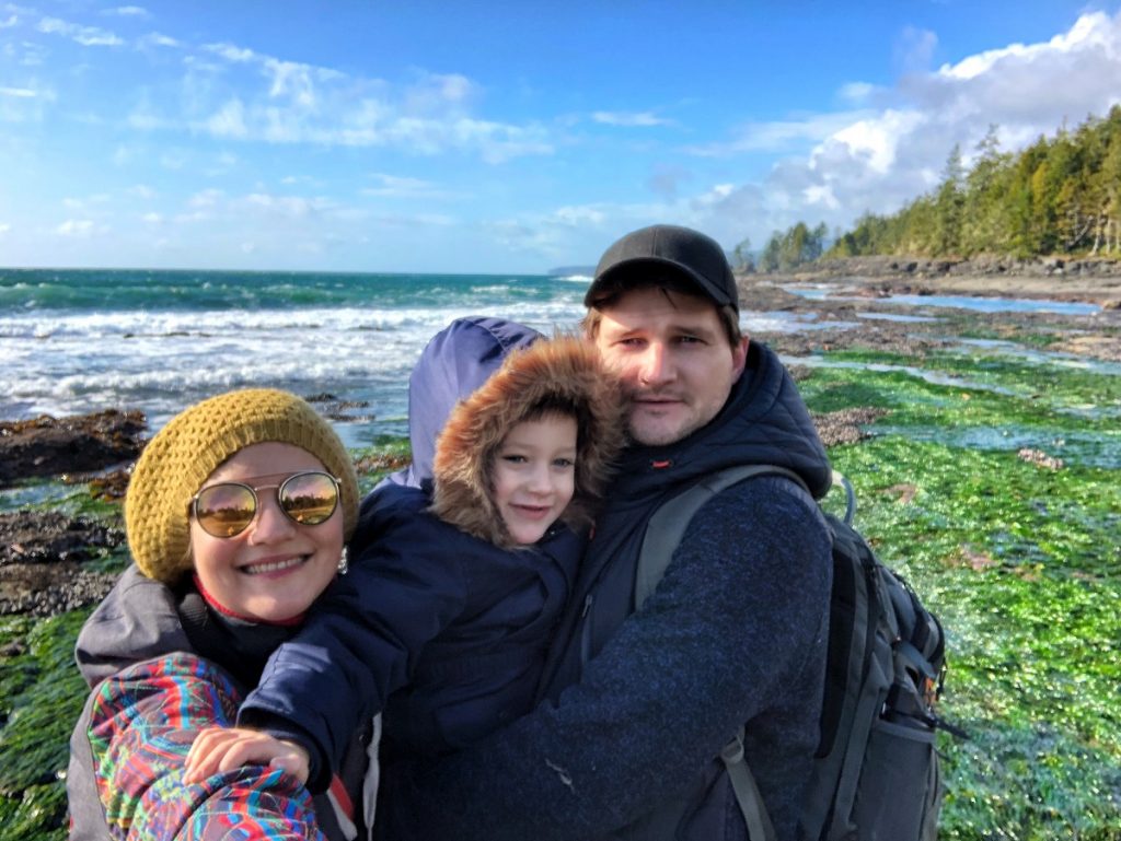 PerfectDayToPlay family - a mother, father and a child exploring Vancouver Island