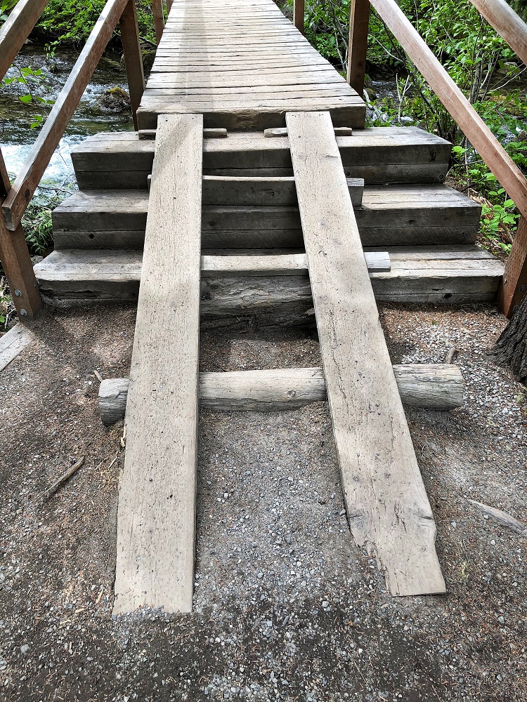 wheelchair ramps at the Lower Jorrfe Lake added by Joffre Lakes Provincial Park service
