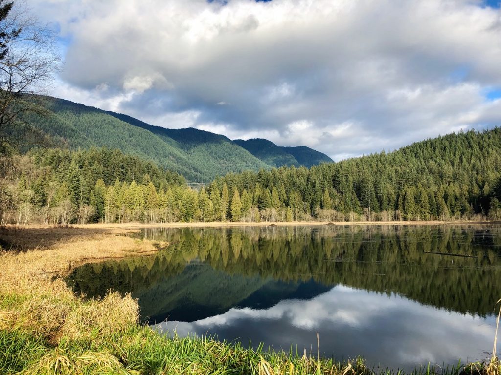 Minnekhada - Easy Hiking Trails in Vancouver, Crowd-free, Social Distancing Outdoors