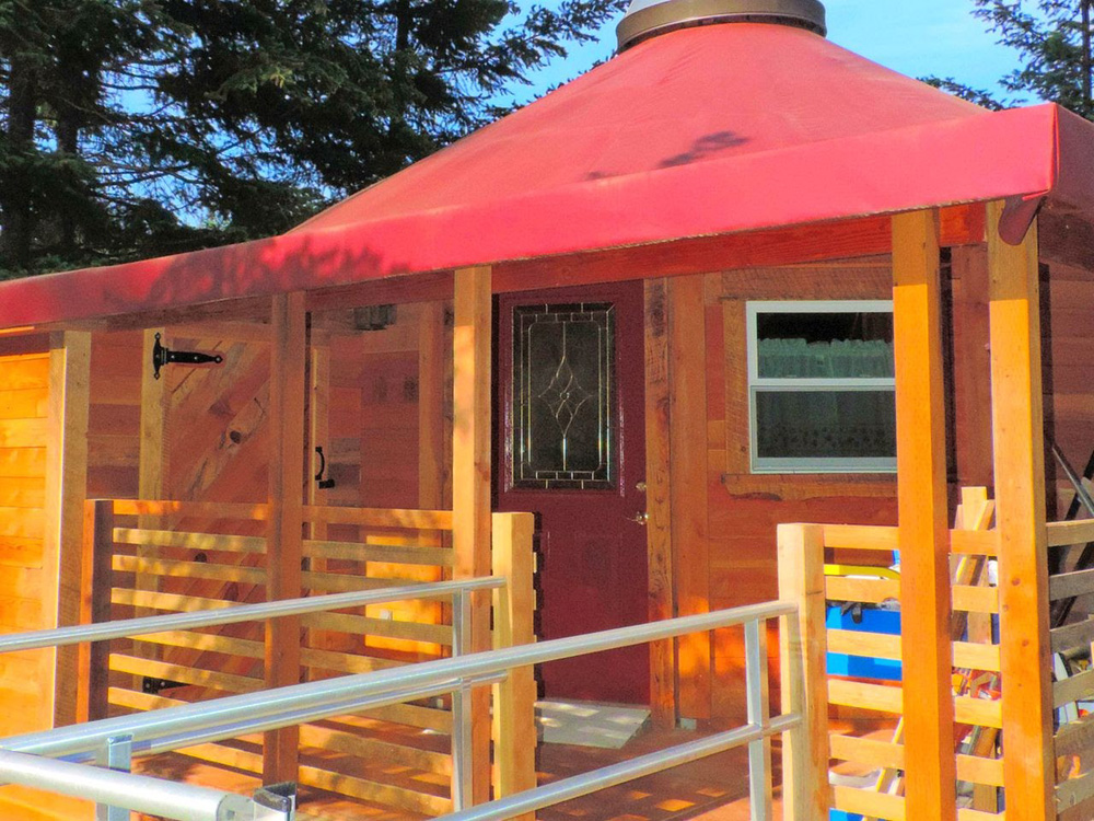 yurt at White Salmon, Washington, USA