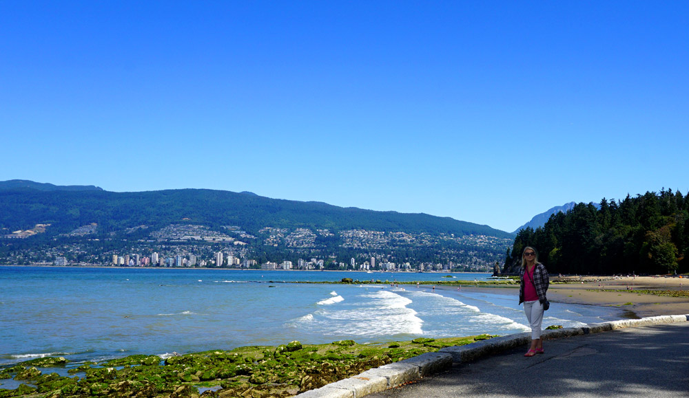 Stanley Park Seawall accessible hiking trail in Vancouver BC
