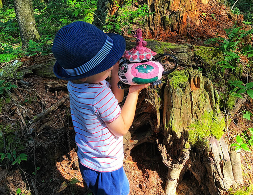 Teapot Hill in Chilliwack, BC - fun place to visit with toddlers